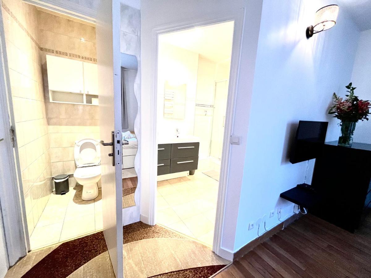 פריז Cosy Appartment In The Marais District מראה חיצוני תמונה