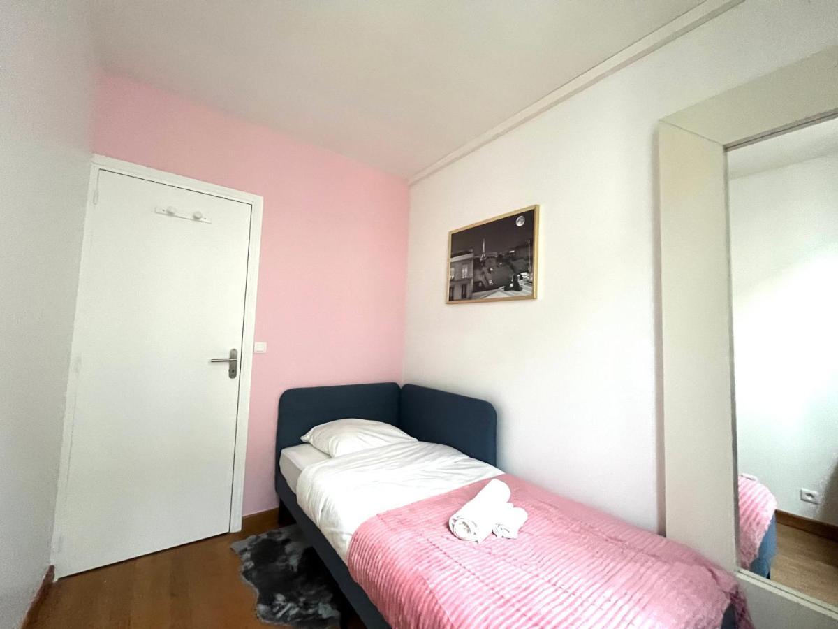 פריז Cosy Appartment In The Marais District מראה חיצוני תמונה