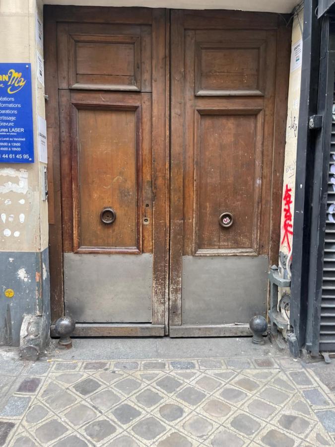 פריז Cosy Appartment In The Marais District מראה חיצוני תמונה